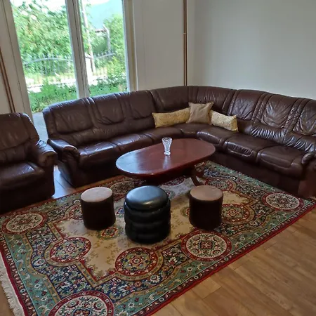 Apartment Golden Paradise